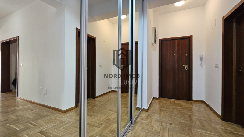 Birouri 3 camere | Luminos | 2 Bai | Parcare | Prima inchirriere dupa renovare