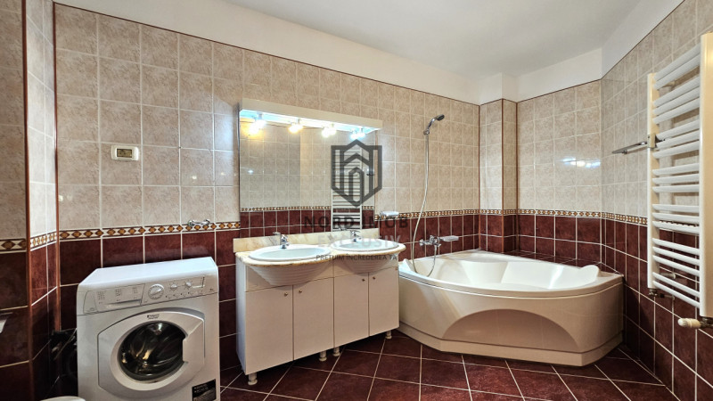 Birouri 3 camere | Luminos | 2 Bai | Parcare | Prima inchirriere dupa renovare