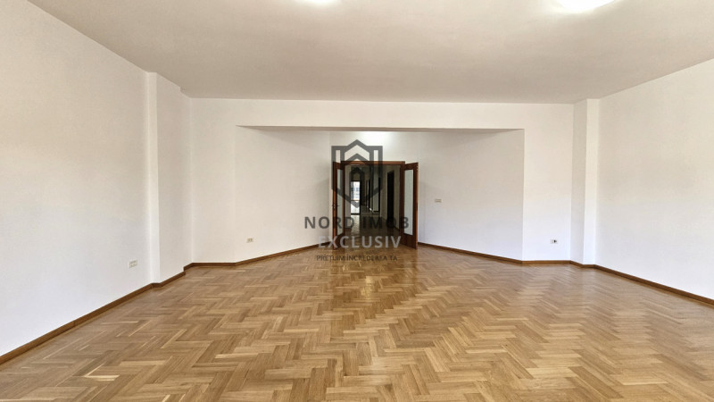 Birouri 3 camere | Luminos | 2 Bai | Parcare | Prima inchirriere dupa renovare