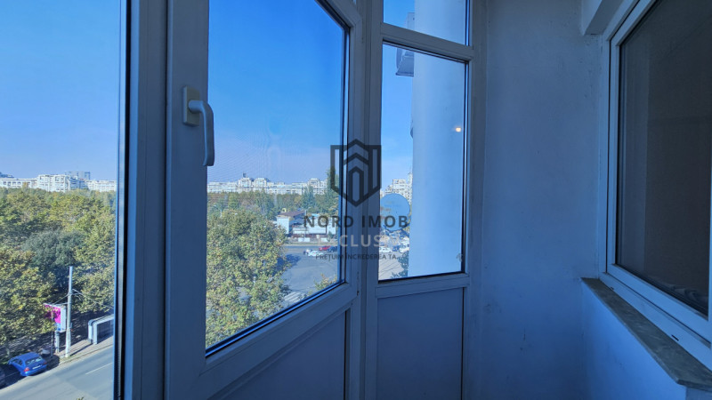 Apartament spatios 3 camere| 2 Băi  |3 Balcoane| Vedere panoramică| Nerva Traian