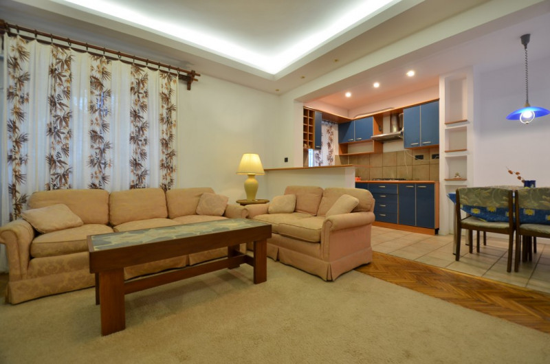 Studio spatios si confortabil, 46 mp | Vila | Parter Inalt | Pajura