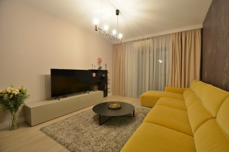 APARTAMENT ELEGANT 3 CAMERE | MOBILAT -UTILAT | 2 BAI | TERASA | PARCARE 