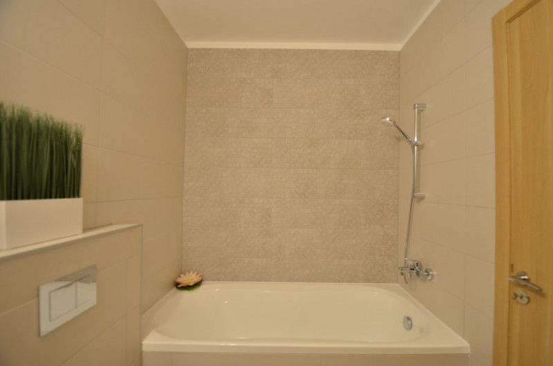 APARTAMENT ELEGANT 3 CAMERE | MOBILAT -UTILAT | 2 BAI | TERASA | PARCARE 