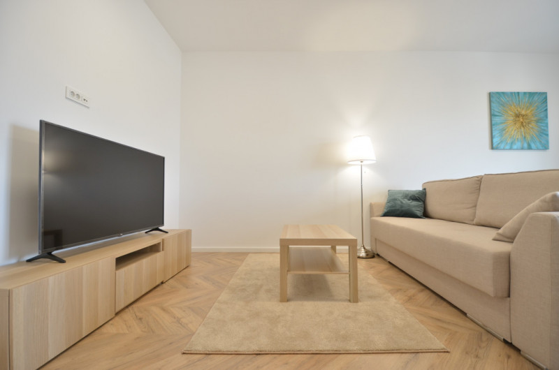Apartament 2 camere | Spatios-Luminos | Prima Inchiriere | Loc parcare | Pajura