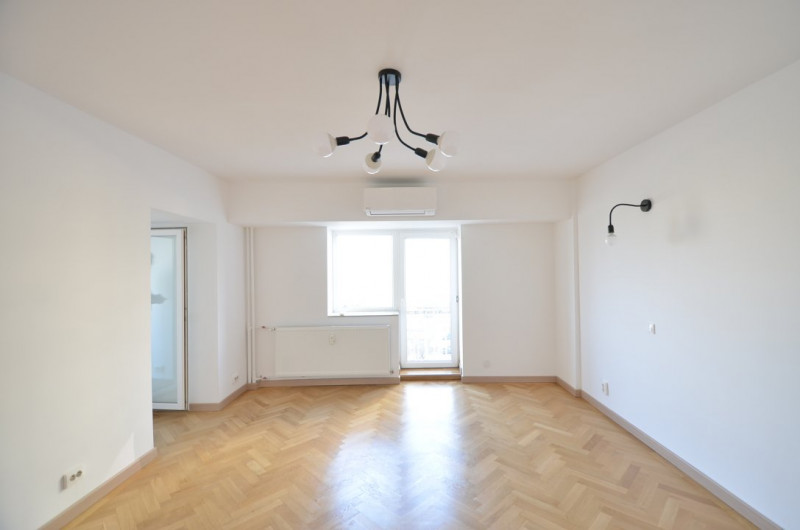 Apartament 4 camere | Ultrafinisat | Pretabil rezidenta-office | Piata Victoriei