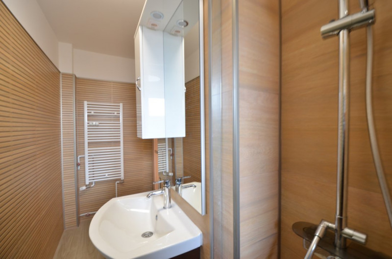 Apartament 4 camere | Ultrafinisat | Pretabil rezidenta-office | Piata Victoriei