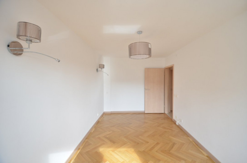Apartament 4 camere | Ultrafinisat | Pretabil rezidenta-office | Piata Victoriei