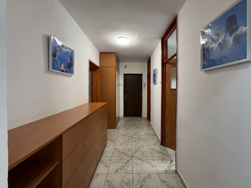 Apartament spatios pe Nerva Traian