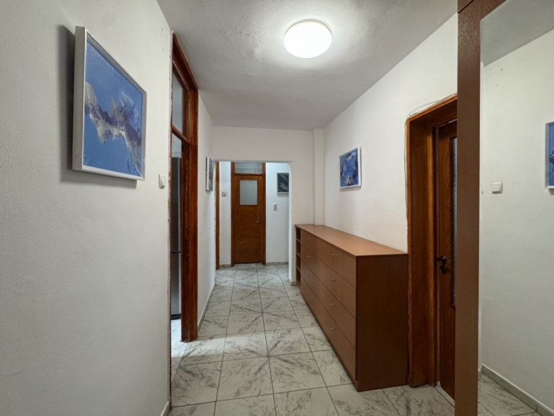 Apartament spatios pe Nerva Traian